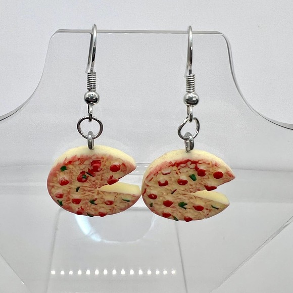 Pizza Earrings - Supreme Pepperoni Pizza - Pizza Slices - Gamer Earrings - Picture 6 of 9